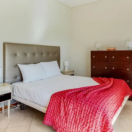 View 2 Bdr W/balcony By Lovelystay 아파트